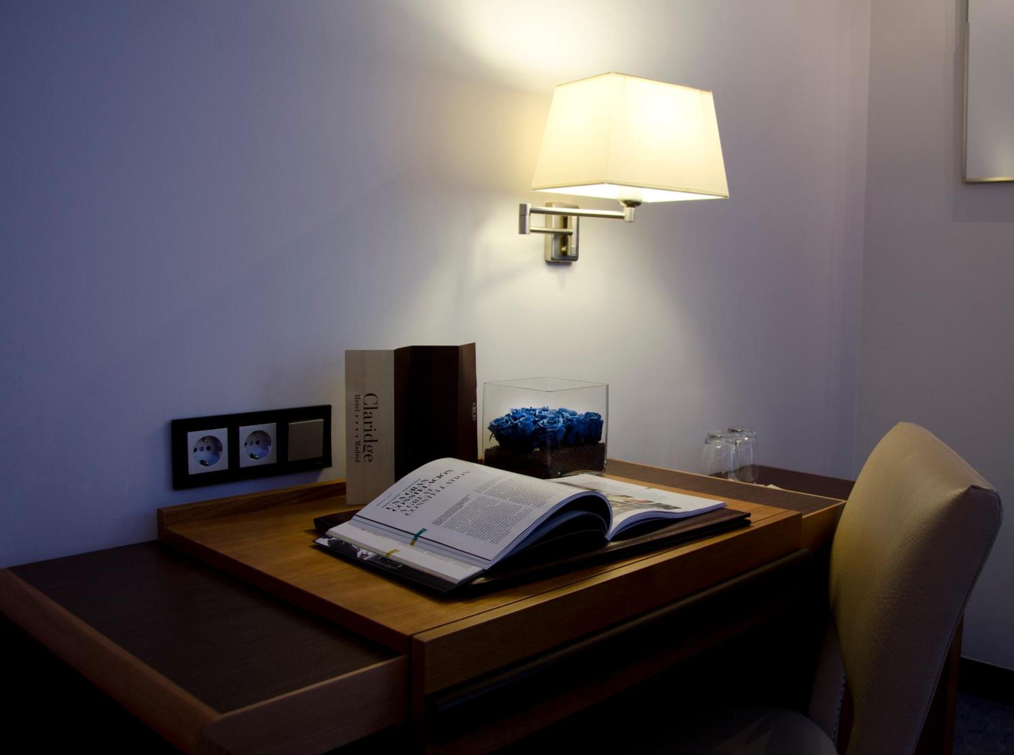 Claridge Madrid Hotel Kültér fotó